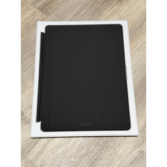 Microsoft Surface Pro Type Cover, a keyboard accessory for the Surface Pro line. - Picture 2 of 12